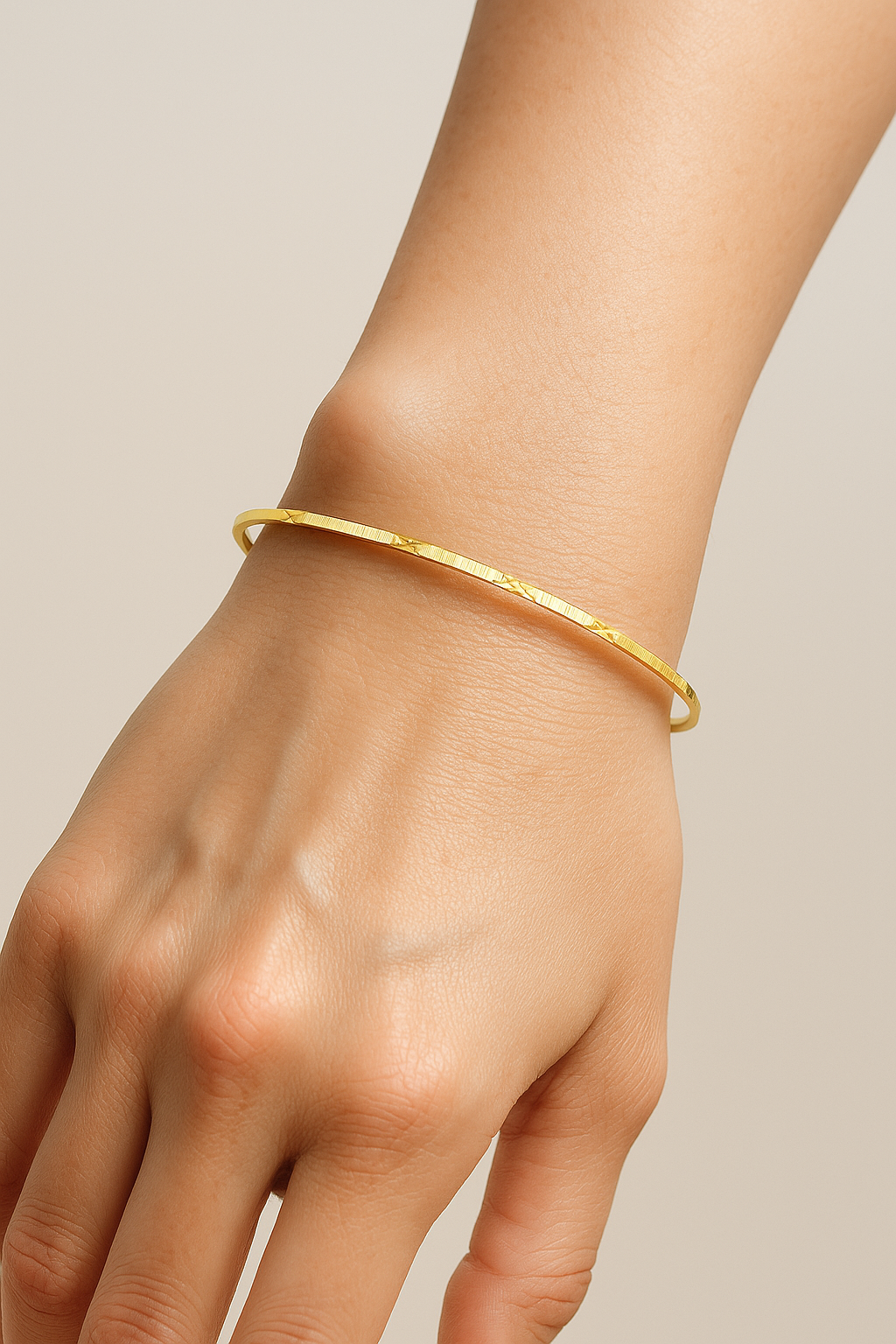 Esclava facetada Oro 18k modelo Aura
