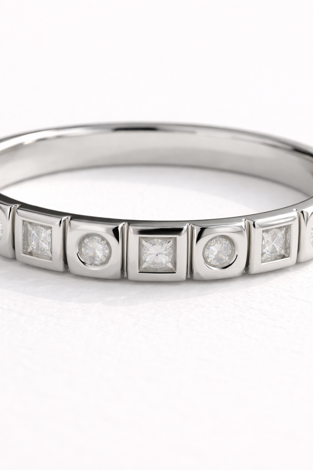 Anillo medio cintillo modelo Lauren