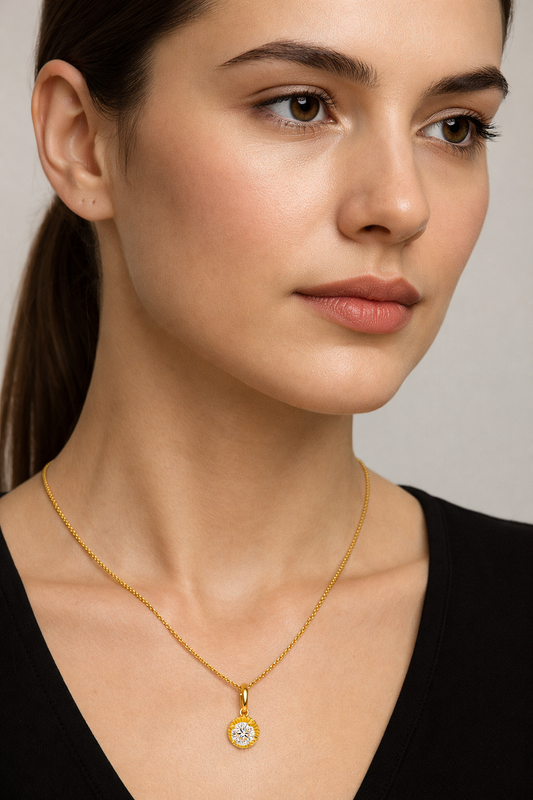 Colgante Chaton Oro 18k Modelo Seren