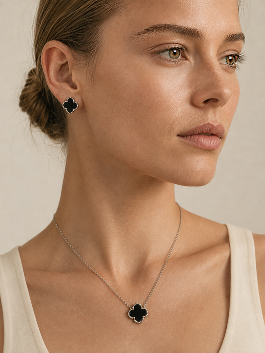 Conjunto Trébol de Ónix modelo Obsidia