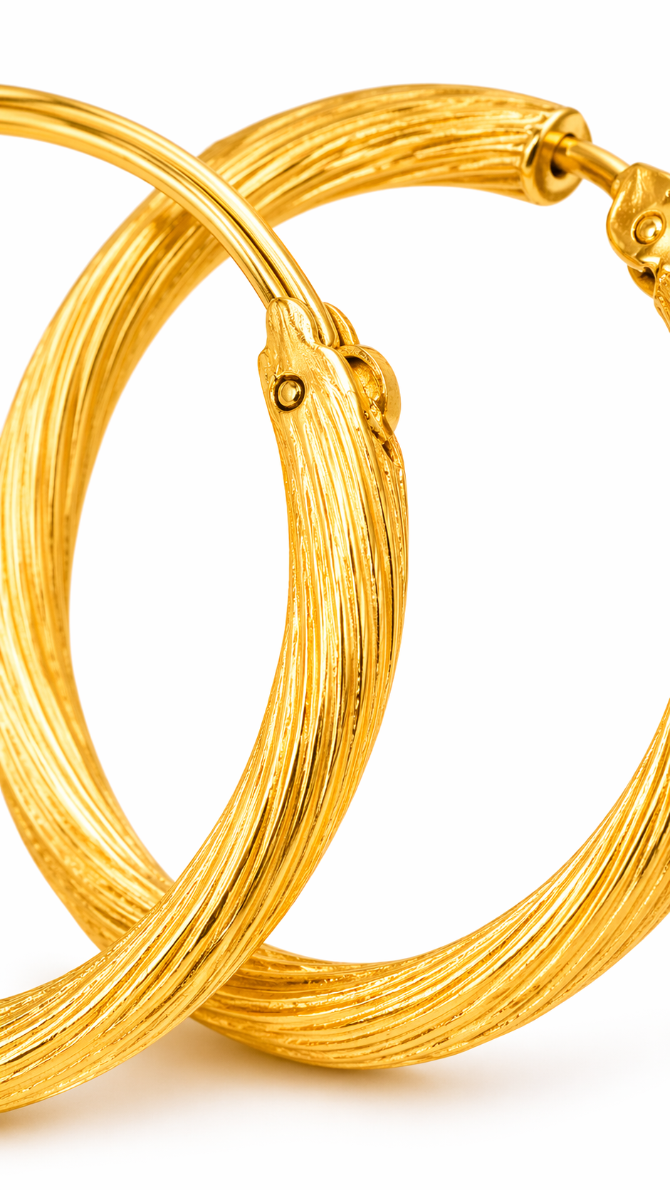 Pendientes Argolla modelo Lucía