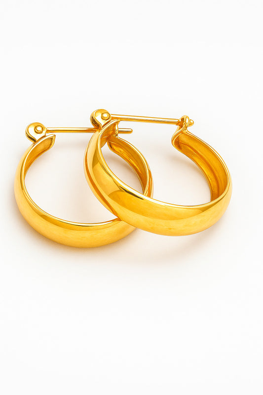 Pendientes media Argolla modelo Adaya