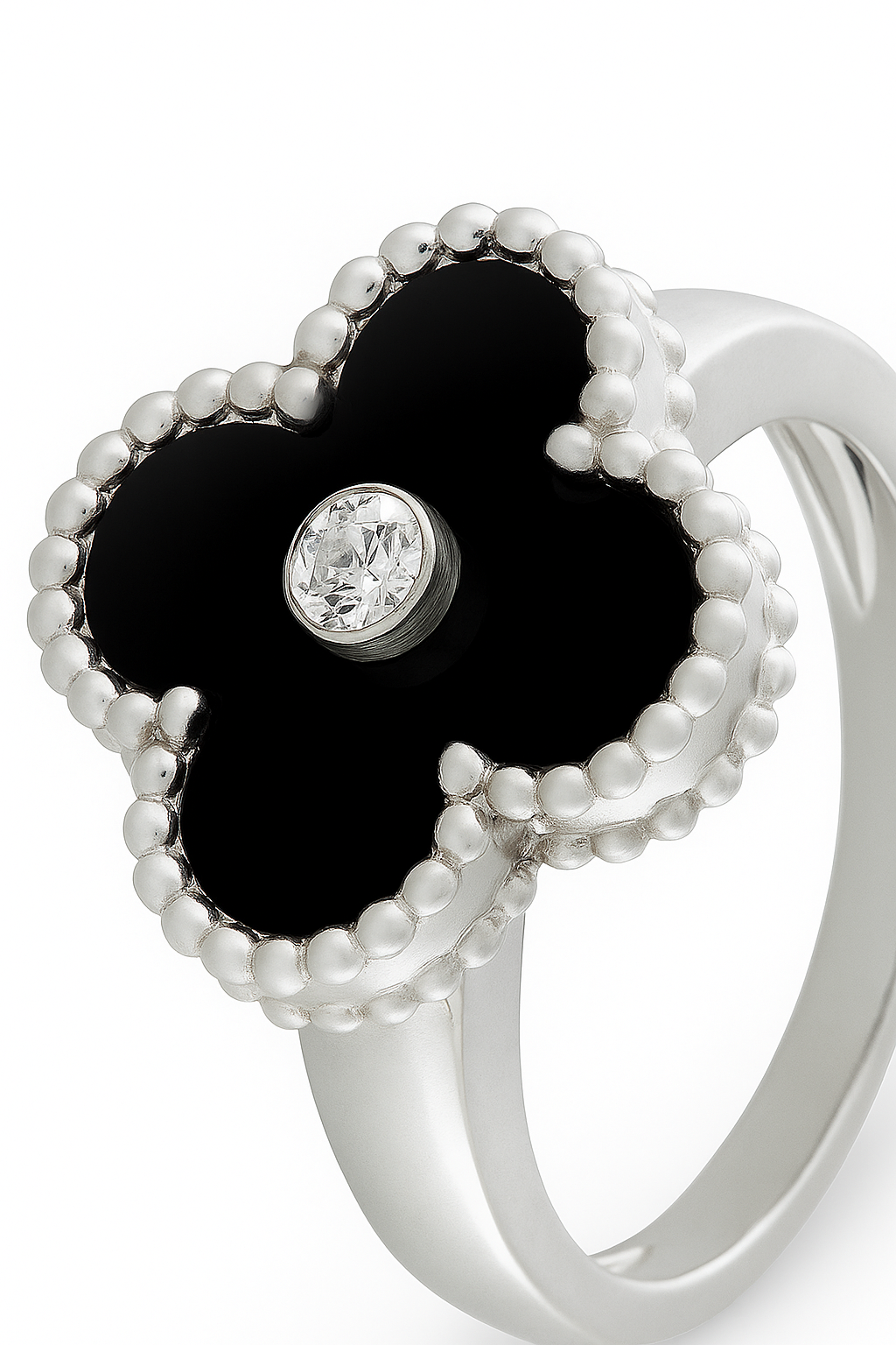 Anillo Trébol de Ónix modelo Trifolia