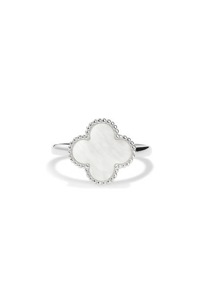 Anillo Trébol de Nácar modelo Lunaria