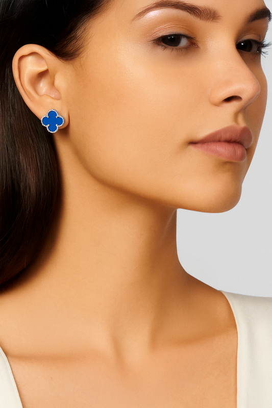 Aros modelo Trébol de Agatha