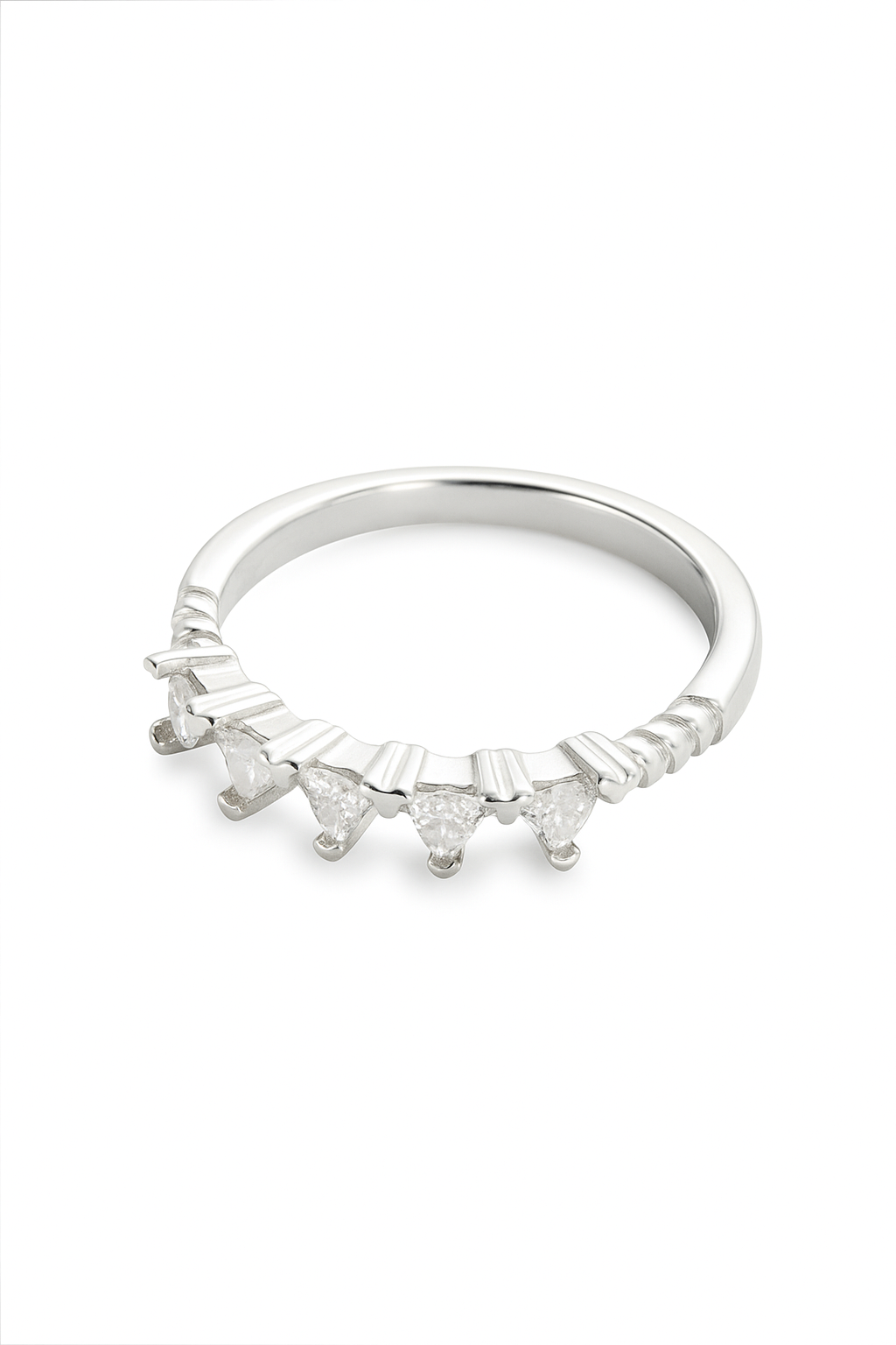 Anillo Medio Cintillo modelo Amanda