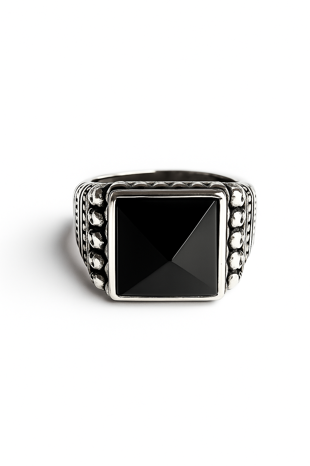 Anillo Étnico con Ónix Facetado