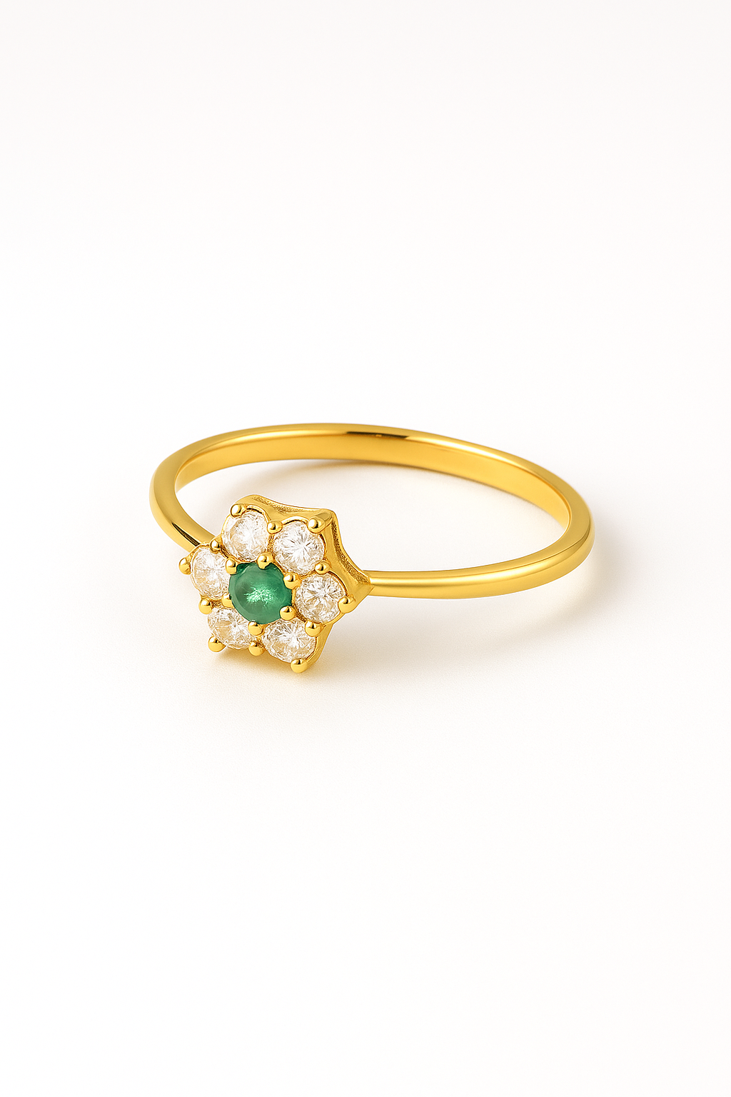 Anillo Evadne en Oro de 18k con Esmeralda y Circones