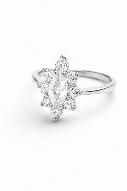 Anillo de Plata modelo Lady Di