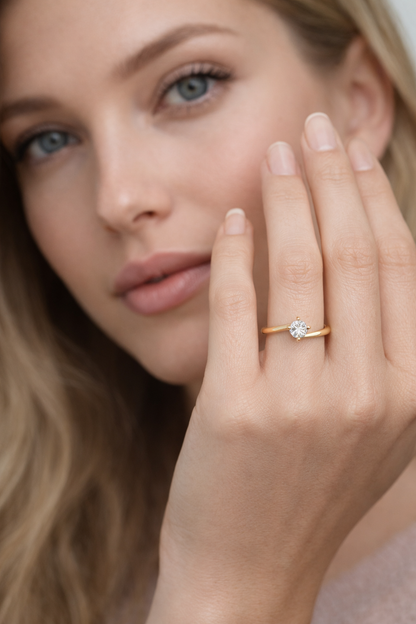 Anillo Oro 18K Modelo Inés