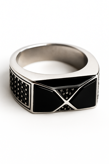 Anillo modelo Infinito de Ónix