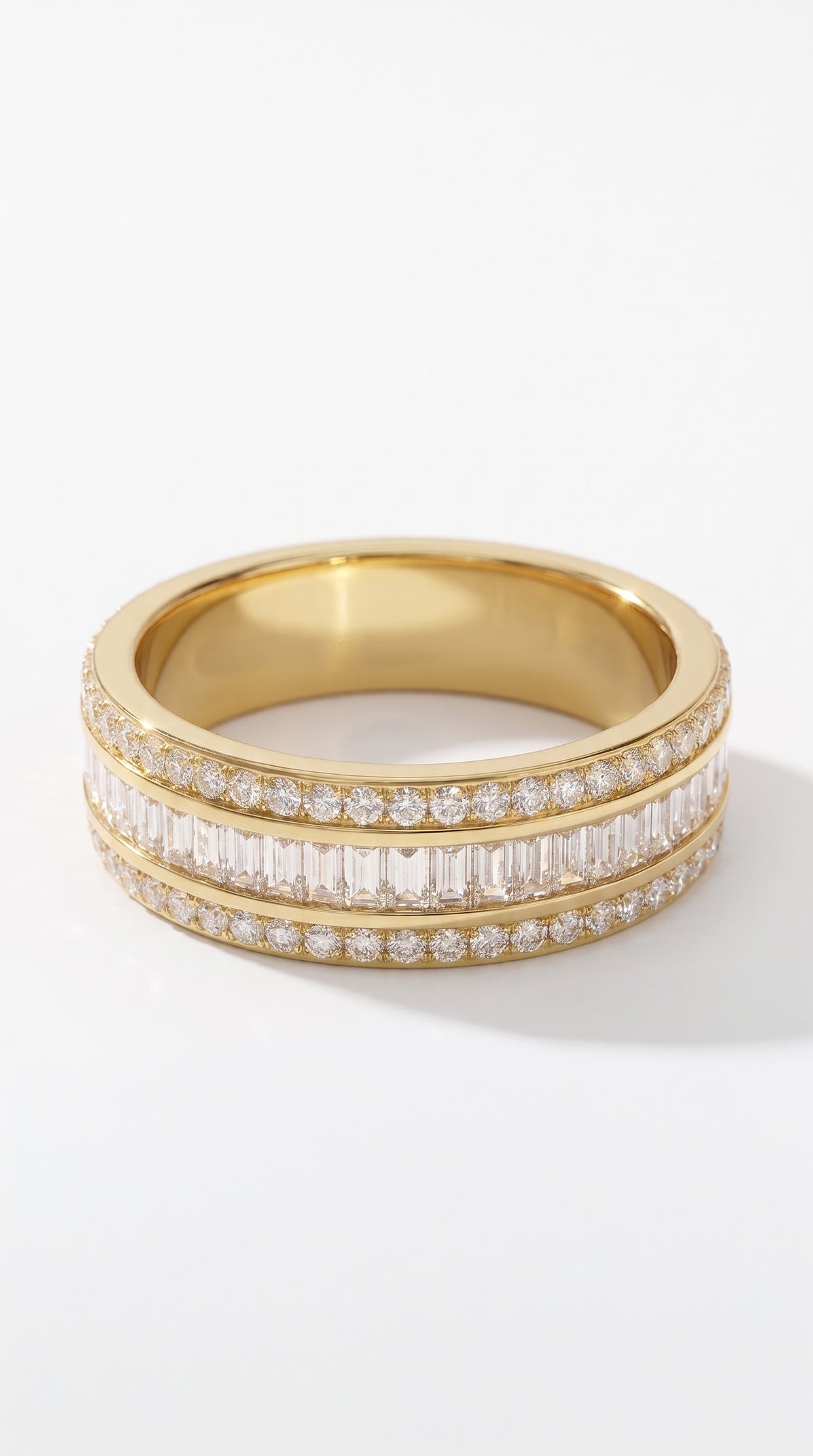 Anillo Infinito modelo Amarisse Oro 18k
