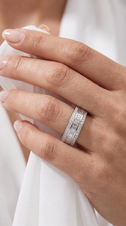 Anillo Infinito modelo Amarisse Oro 18k