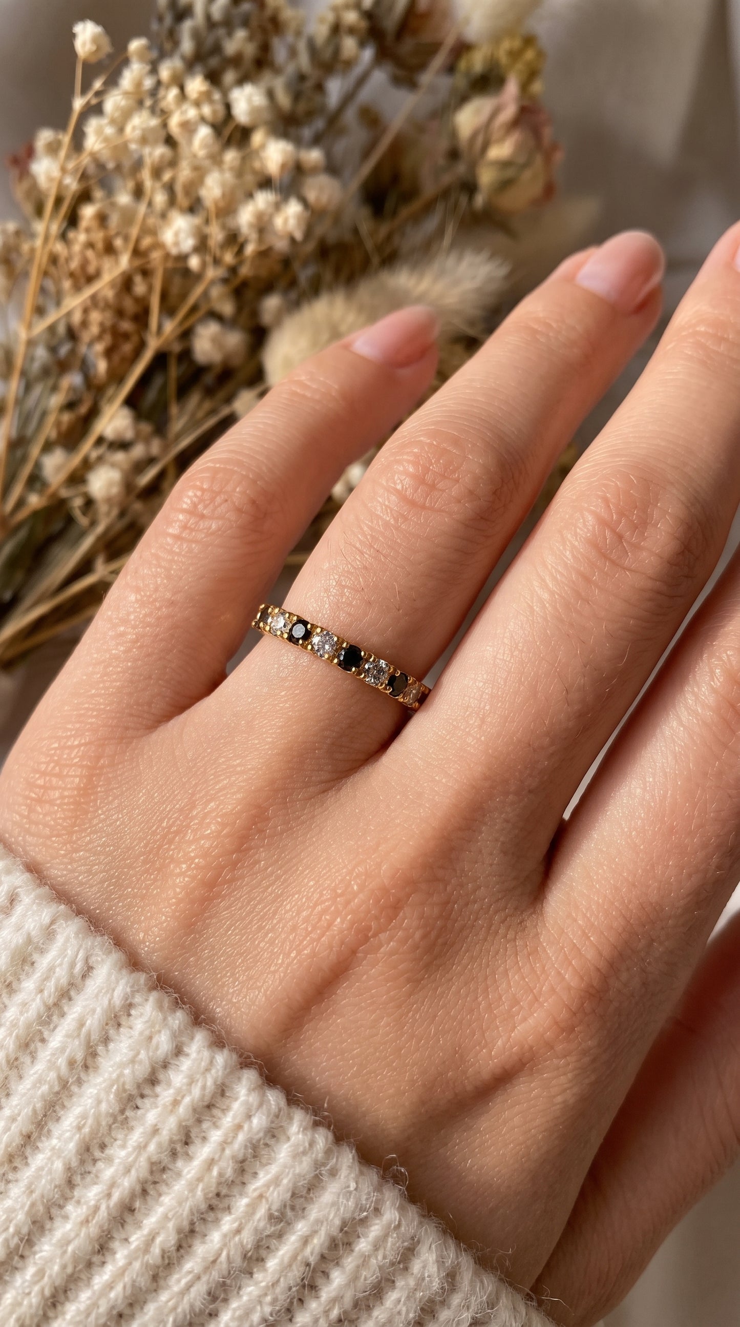 Anillo Oro 18k modelo Leila