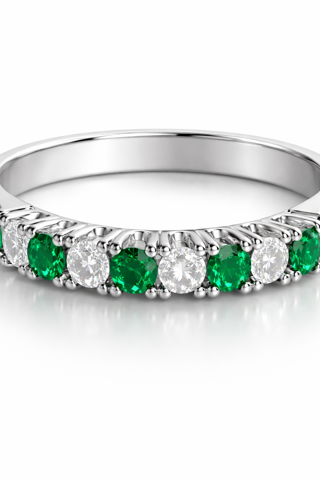 Anillo Oro Blanco 18k modelo Ivy