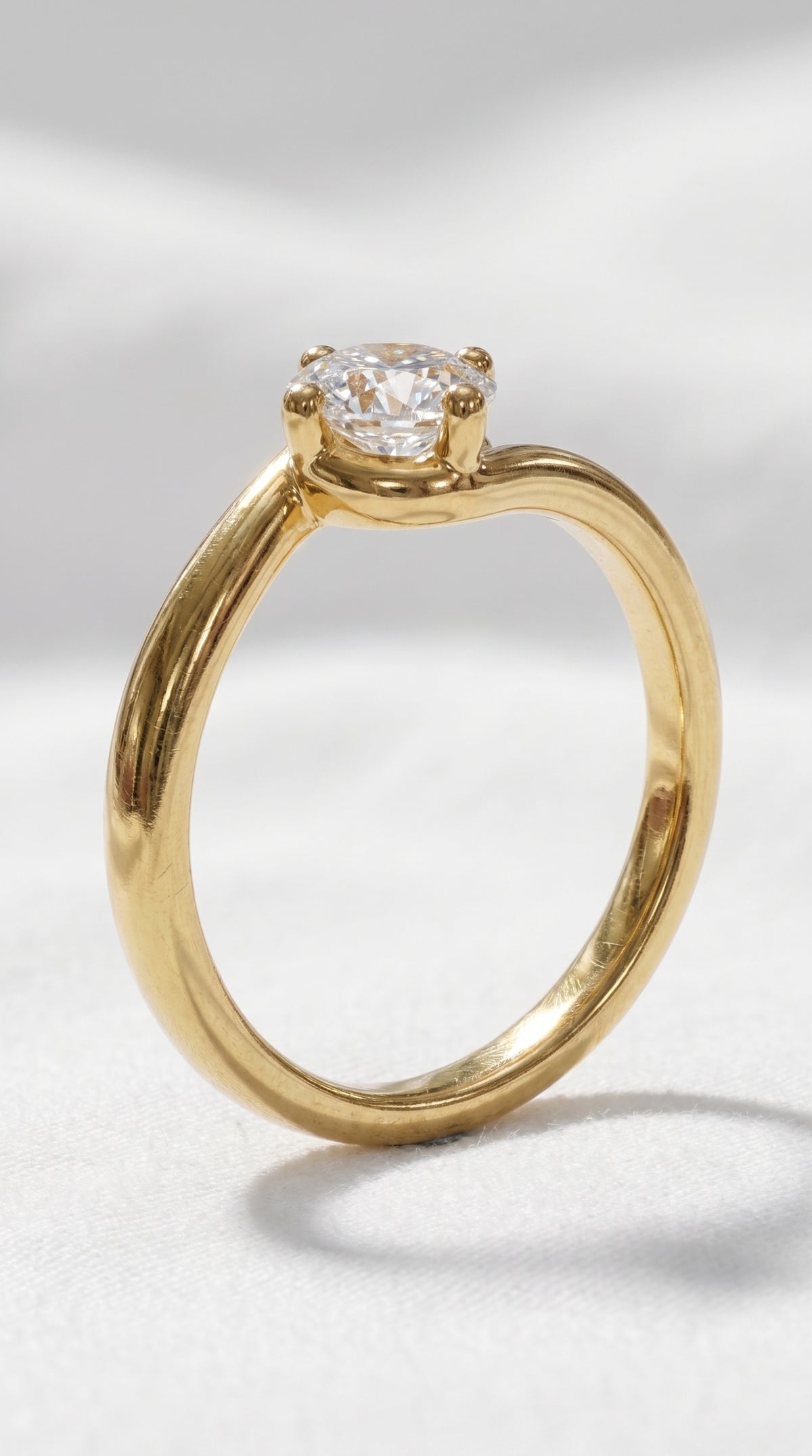 Anillo Oro 18K Modelo Inés