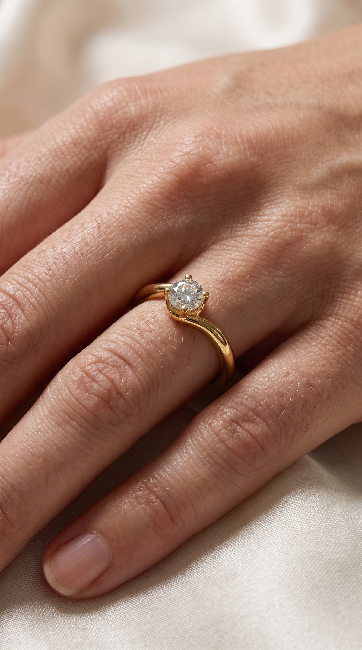 Anillo Oro 18K Modelo Inés