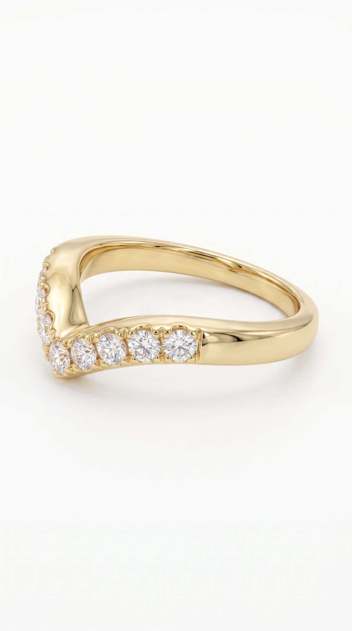 Anillo "V" modelo Valerie Oro 18k