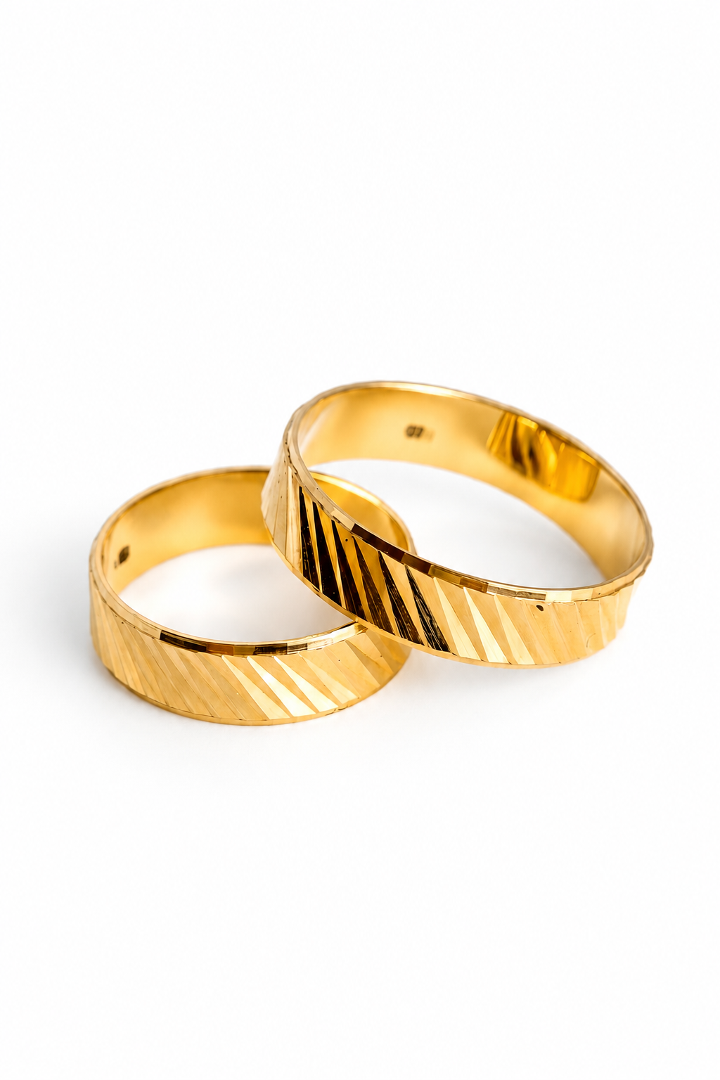 Argollas modelo Luminis Oro 18k