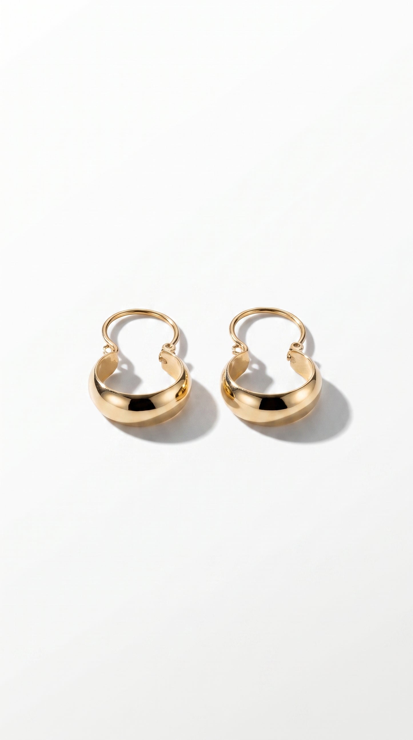 Aros Bote #1 Oro 18K modelo Cristina