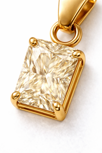 Colgante con Circón modelo Aureon oro 18k