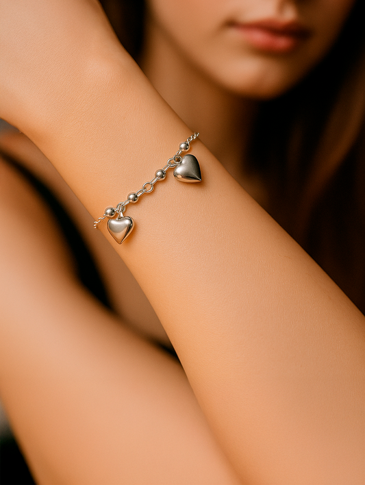 Pulsera Corazones modelo Caelis