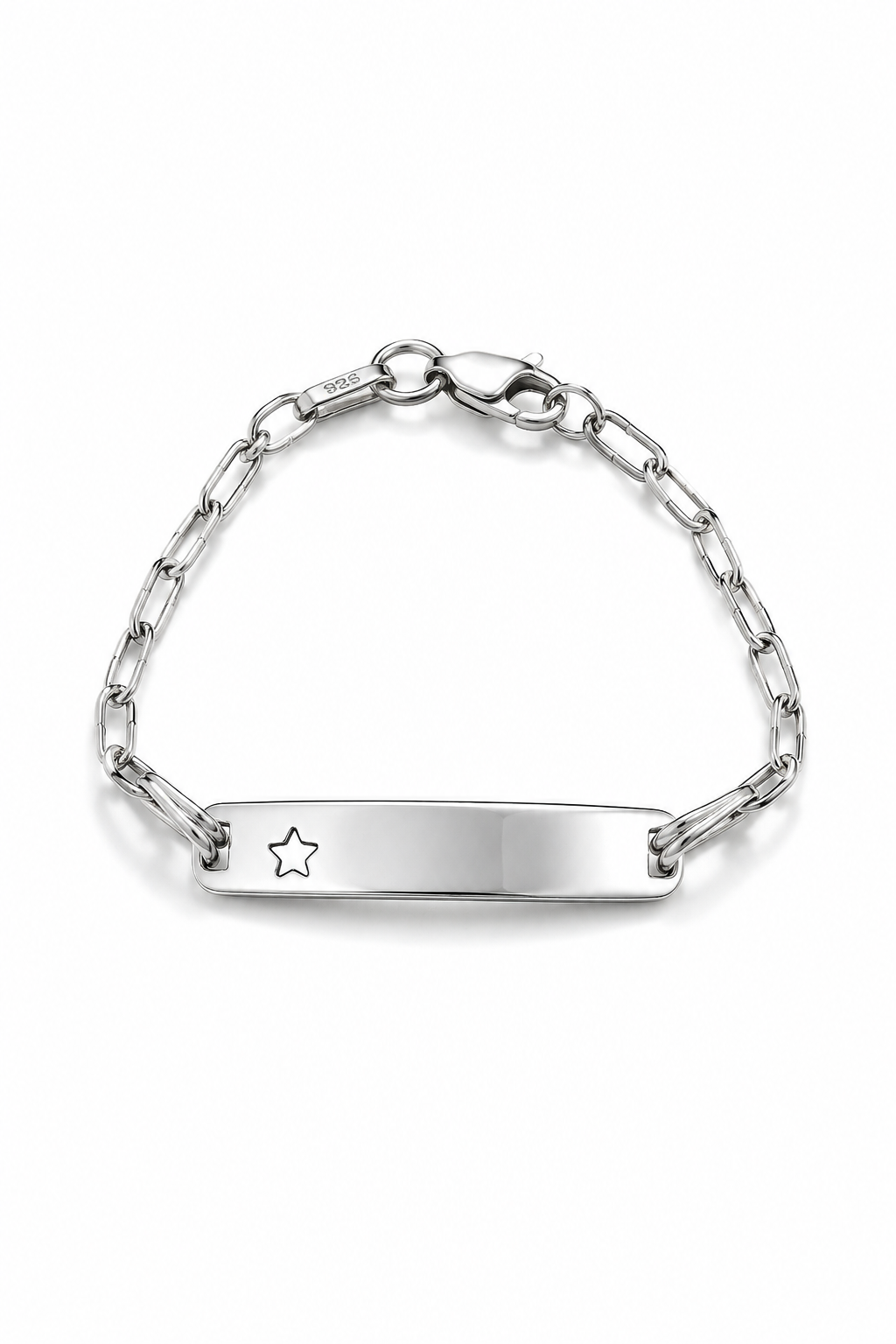 Pulsera de plata modelo Esten con estrella calada y plaquita